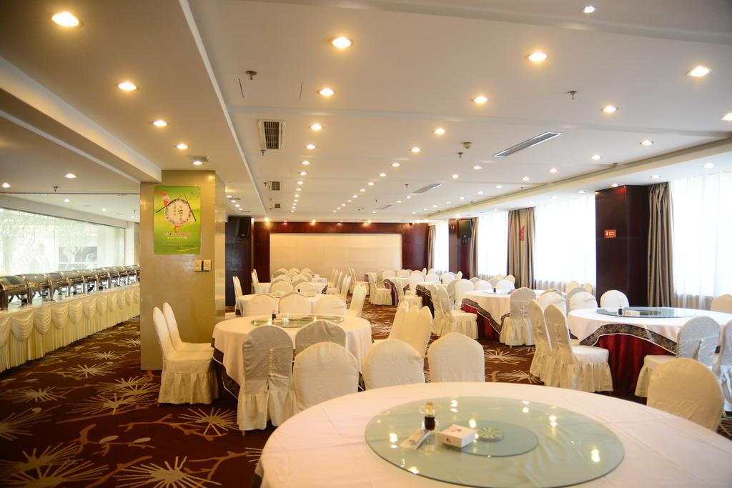 Yijing Holiday Hotel Yimeng Road Linyi  Eksteriør bilde